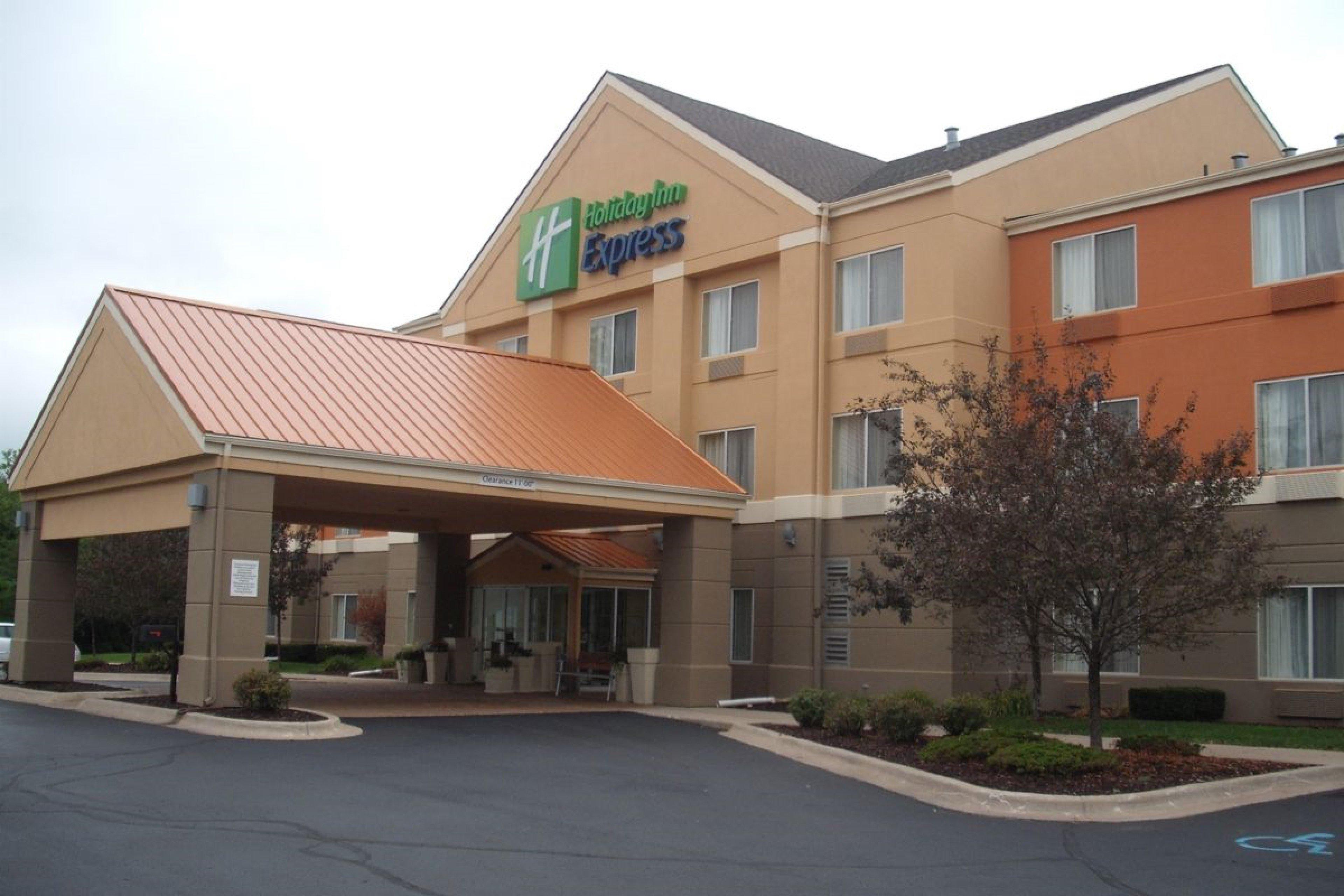 Holiday Inn Express Lapeer By Ihg Экстерьер фото