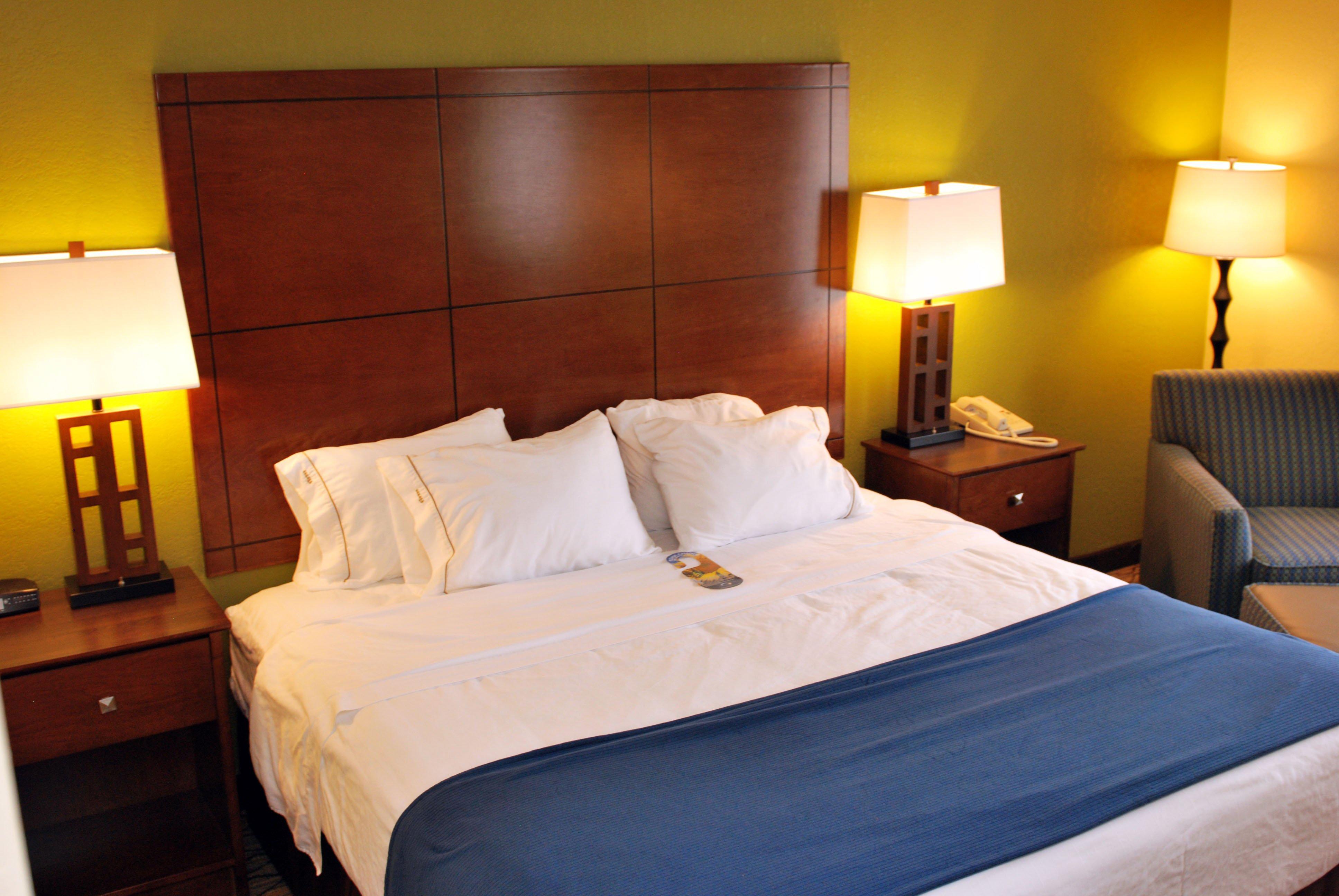 Holiday Inn Express Lapeer By Ihg Экстерьер фото